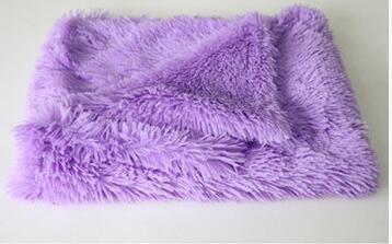 Couverture Ultra-Douce en Peluche pour Chiens et Chats – Confort & Élégance