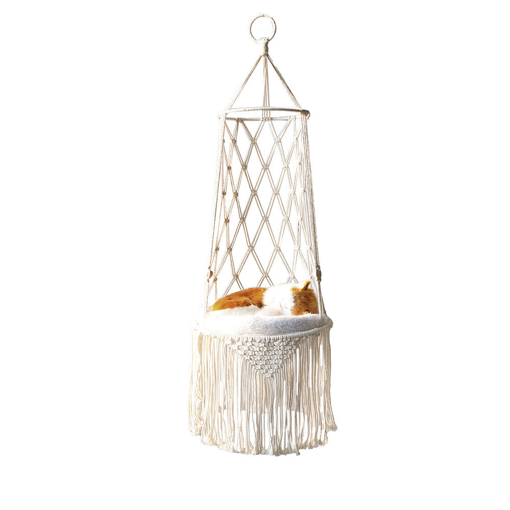 Hamac Suspendu en Macramé pour Chat – Élégance Bohème et Confort Félin